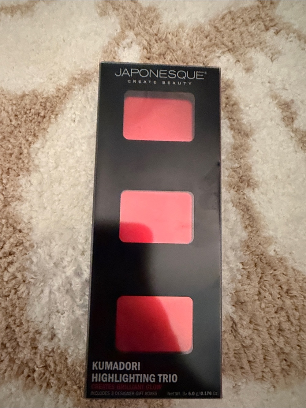 JAPONESQUE Kumadori Highlighting Trio — Pink Radiant Glow Palette